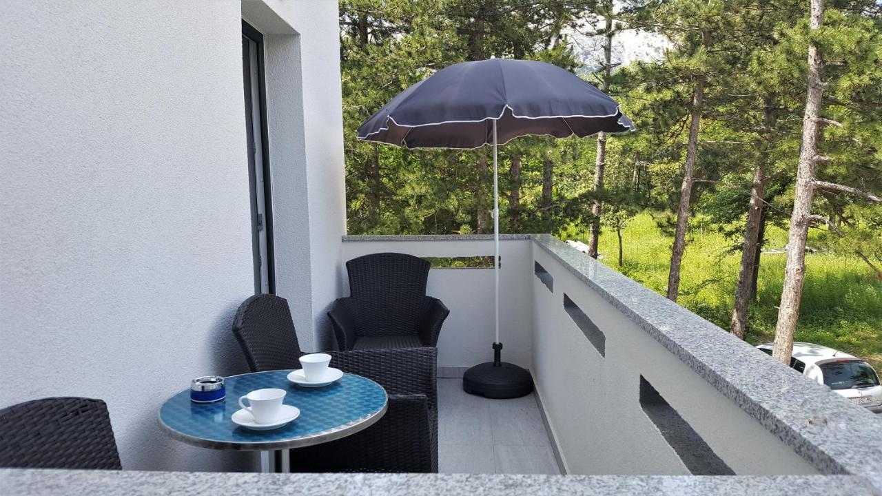 Apartments Artemis Baska  Ngoại thất bức ảnh