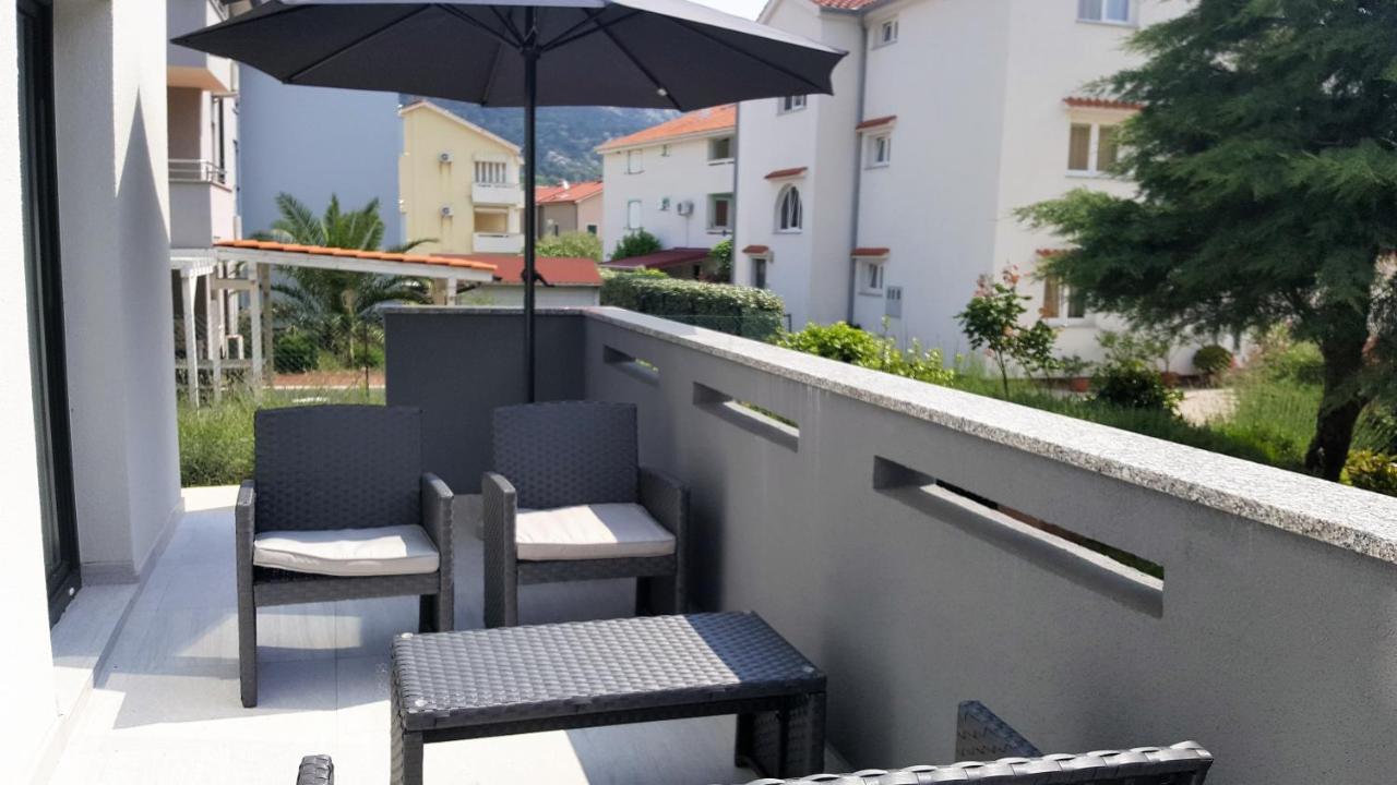 Apartments Artemis Baska  Ngoại thất bức ảnh